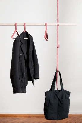 Oksana | Coat hanger