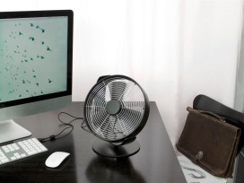 tim | table fan